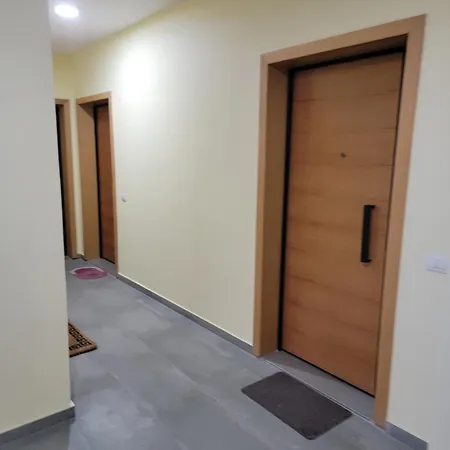 Appartement Henri's Vlorë